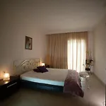 Chateau De Georges מלון 3*