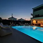 Hotel Chateau De Georges 3*