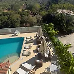 Chateau De Georges 3*
