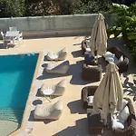 מלון Chateau De Georges