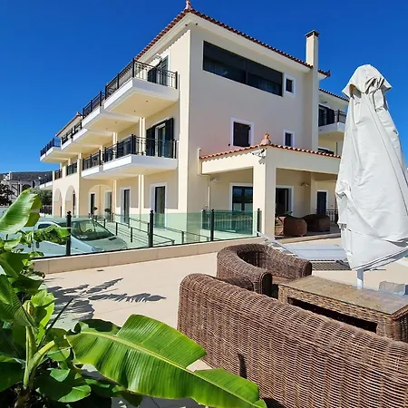 Chateau De Georges מלון 3*