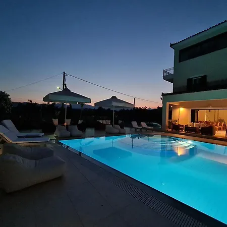 Hotel Chateau De Georges 3*