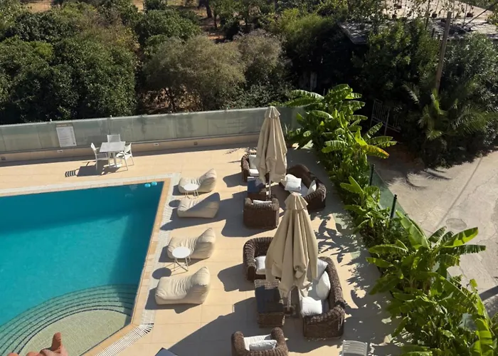 Chateau De Georges 3*